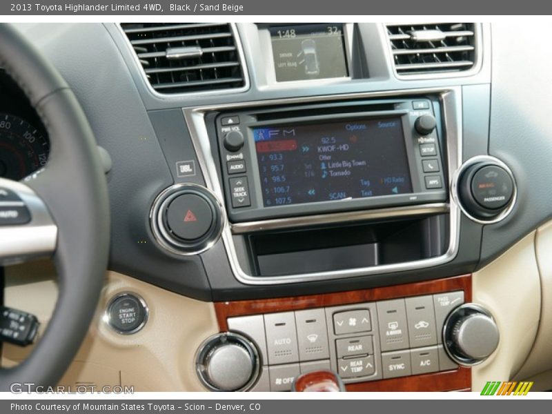 Black / Sand Beige 2013 Toyota Highlander Limited 4WD