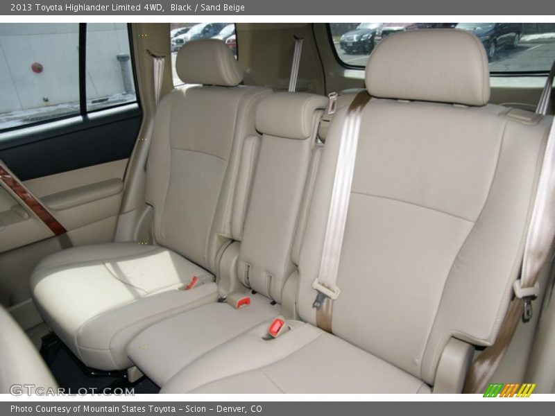Black / Sand Beige 2013 Toyota Highlander Limited 4WD