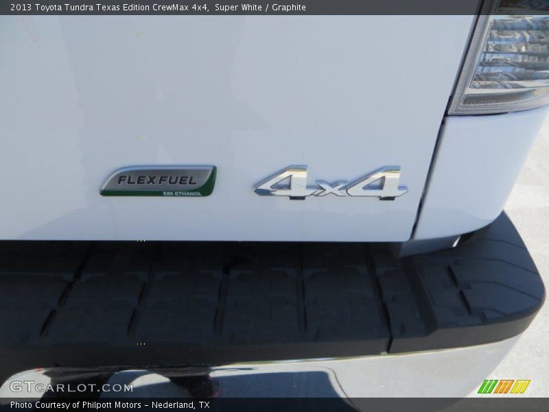 Super White / Graphite 2013 Toyota Tundra Texas Edition CrewMax 4x4