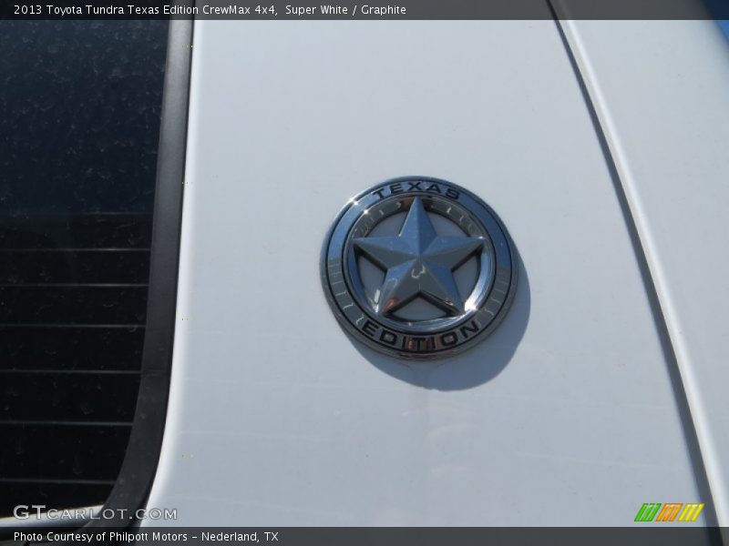 Super White / Graphite 2013 Toyota Tundra Texas Edition CrewMax 4x4