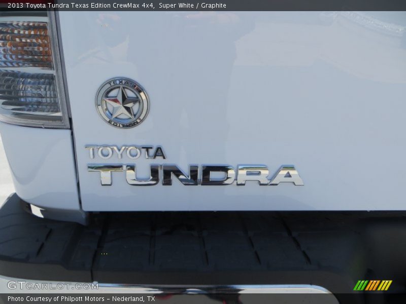 Super White / Graphite 2013 Toyota Tundra Texas Edition CrewMax 4x4