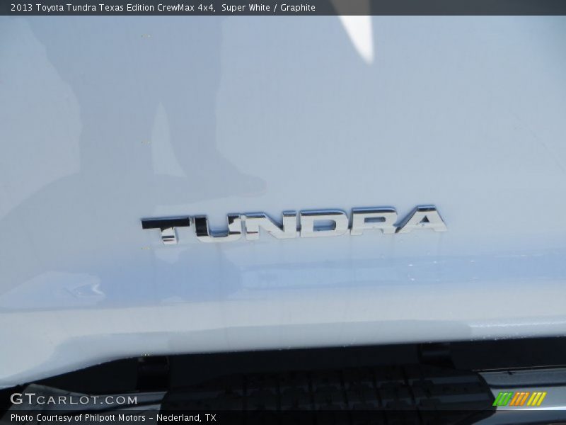 Super White / Graphite 2013 Toyota Tundra Texas Edition CrewMax 4x4