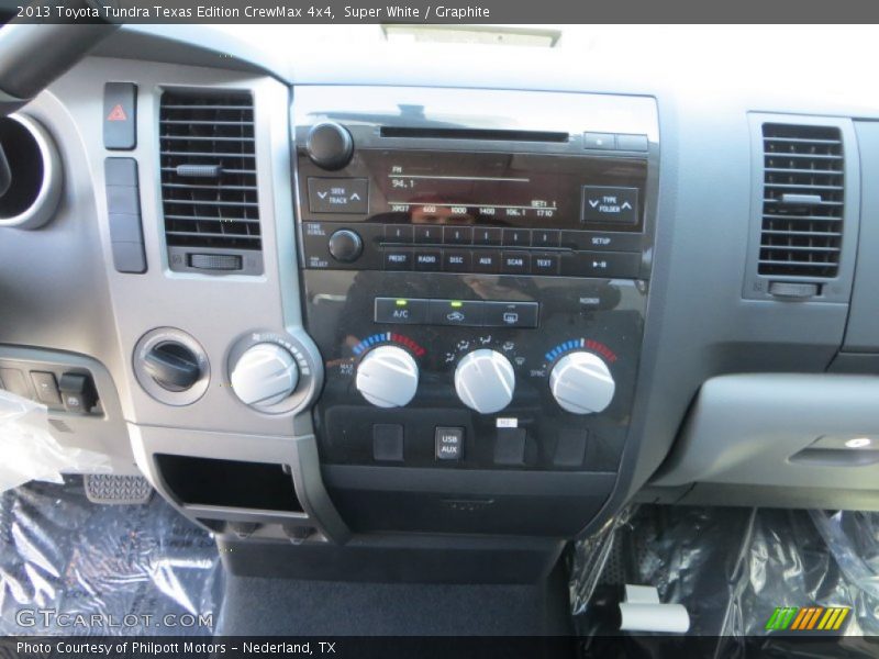 Super White / Graphite 2013 Toyota Tundra Texas Edition CrewMax 4x4