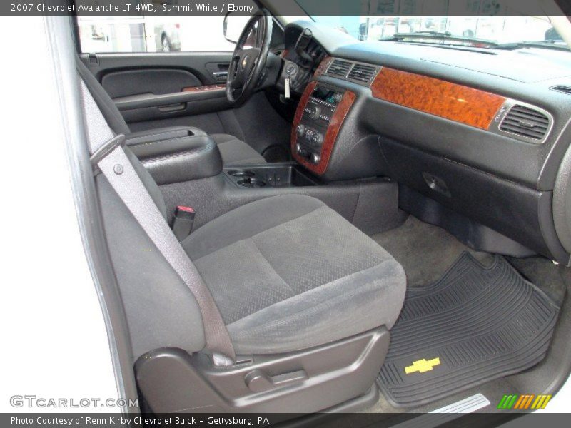 Summit White / Ebony 2007 Chevrolet Avalanche LT 4WD