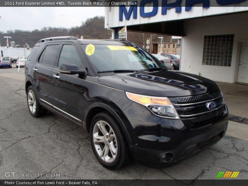 Tuxedo Black Metallic / Charcoal Black 2011 Ford Explorer Limited 4WD