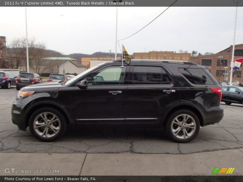Tuxedo Black Metallic / Charcoal Black 2011 Ford Explorer Limited 4WD