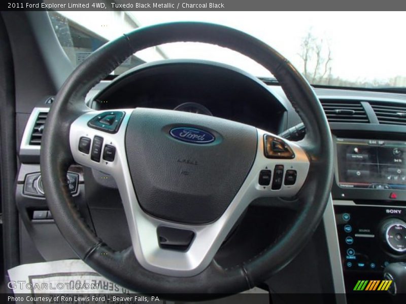 Tuxedo Black Metallic / Charcoal Black 2011 Ford Explorer Limited 4WD