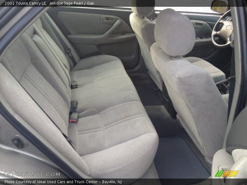 Antique Sage Pearl / Oak 2001 Toyota Camry LE