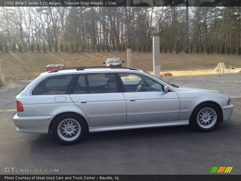  2002 5 Series 525i Wagon Titanium Silver Metallic