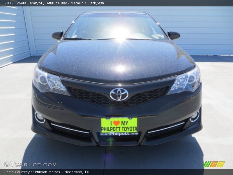 Attitude Black Metallic / Black/Ash 2013 Toyota Camry SE