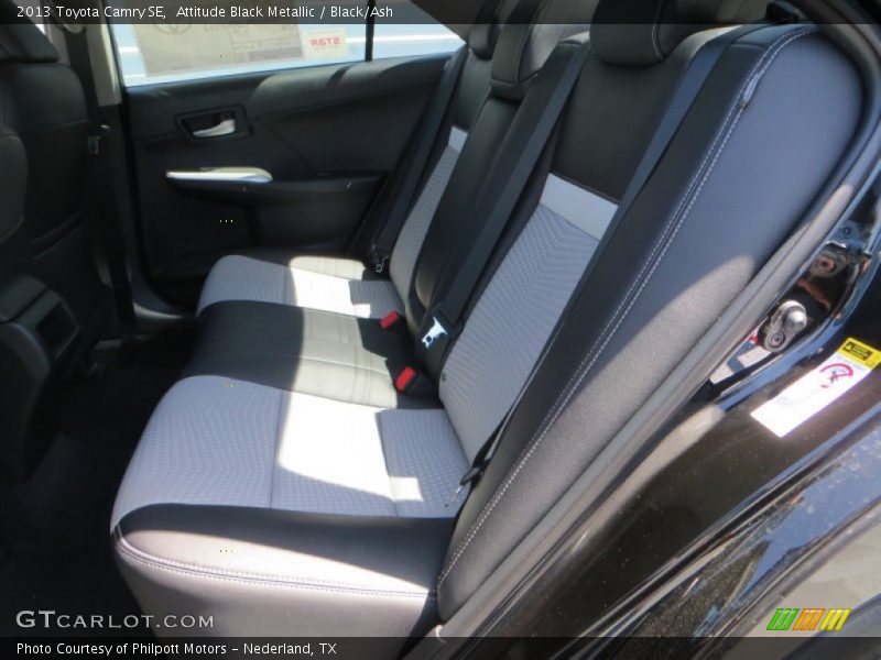 Attitude Black Metallic / Black/Ash 2013 Toyota Camry SE