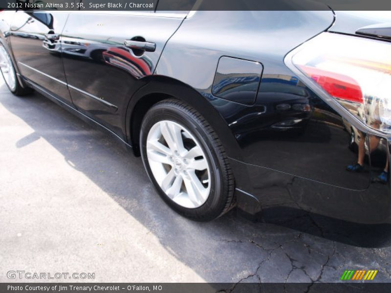 Super Black / Charcoal 2012 Nissan Altima 3.5 SR