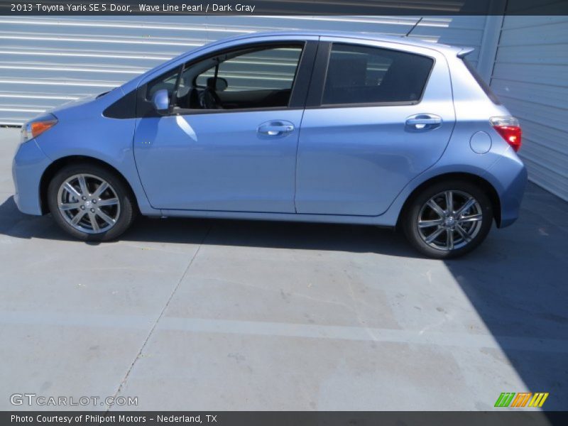  2013 Yaris SE 5 Door Wave Line Pearl