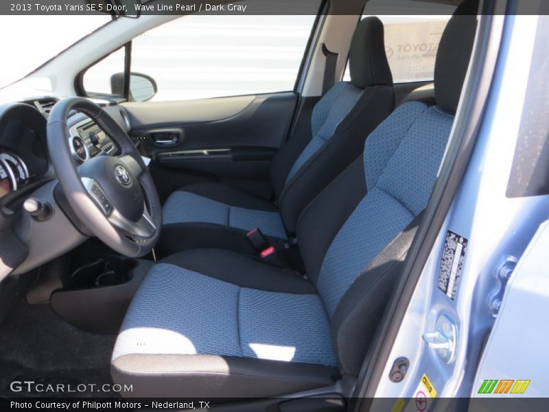 Wave Line Pearl / Dark Gray 2013 Toyota Yaris SE 5 Door