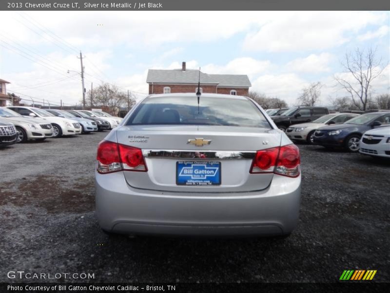 Silver Ice Metallic / Jet Black 2013 Chevrolet Cruze LT