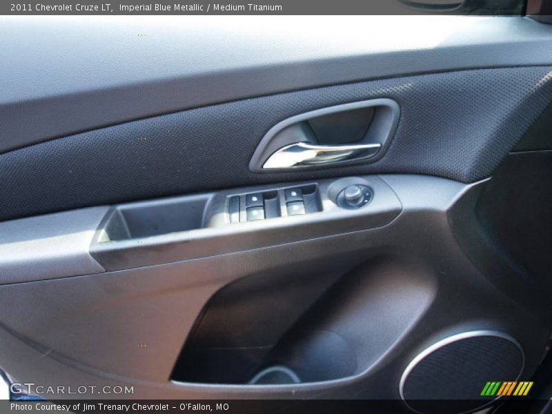 Imperial Blue Metallic / Medium Titanium 2011 Chevrolet Cruze LT