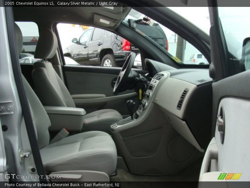 Galaxy Silver Metallic / Light Gray 2005 Chevrolet Equinox LS