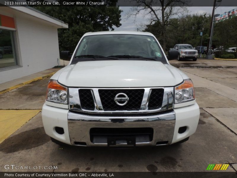 Glacier White / Charcoal 2013 Nissan Titan SV Crew Cab