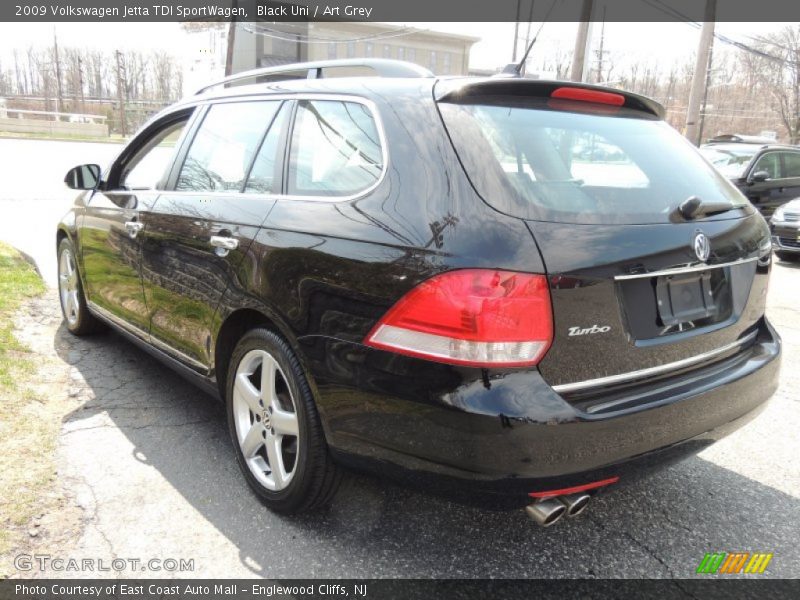 Black Uni / Art Grey 2009 Volkswagen Jetta TDI SportWagen
