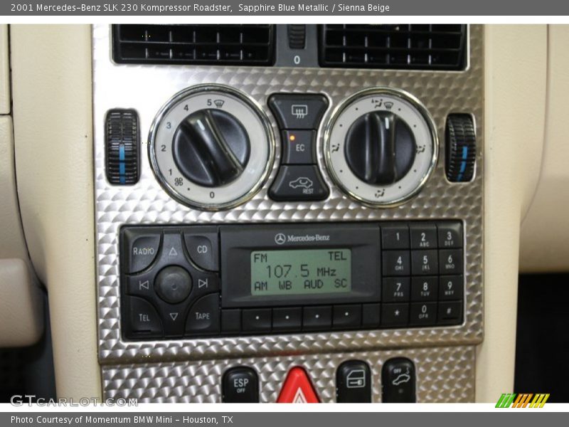Controls of 2001 SLK 230 Kompressor Roadster