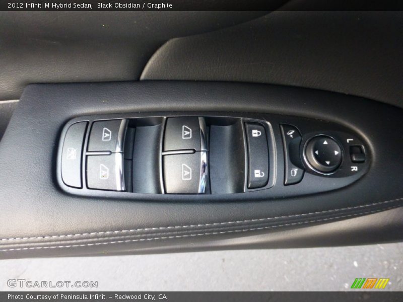 Controls of 2012 M Hybrid Sedan