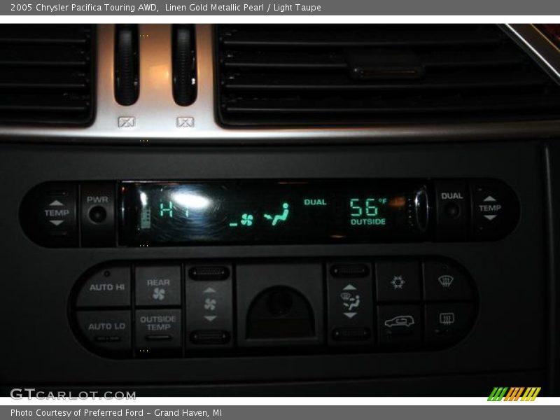 Linen Gold Metallic Pearl / Light Taupe 2005 Chrysler Pacifica Touring AWD