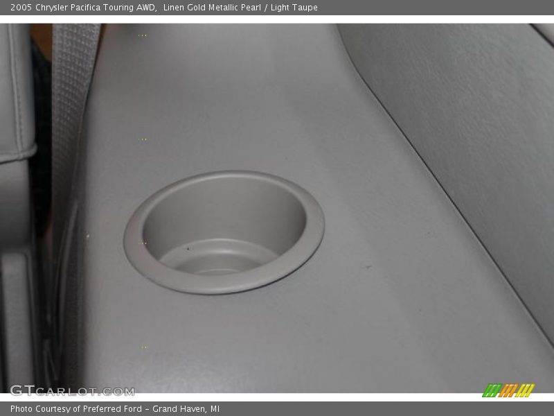 Linen Gold Metallic Pearl / Light Taupe 2005 Chrysler Pacifica Touring AWD
