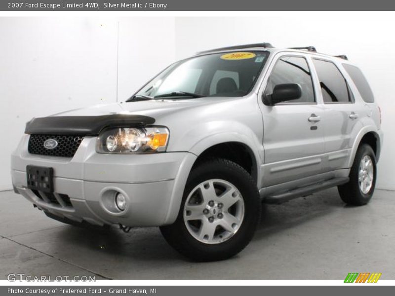 Silver Metallic / Ebony 2007 Ford Escape Limited 4WD
