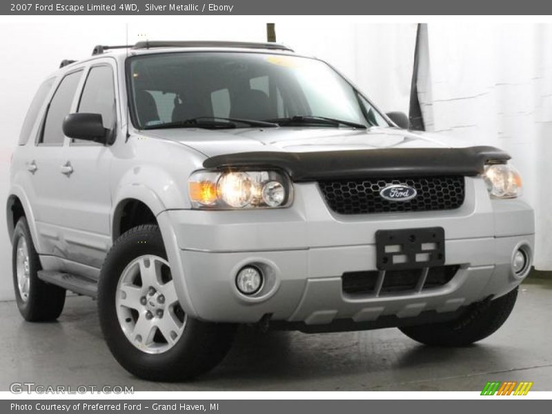 Silver Metallic / Ebony 2007 Ford Escape Limited 4WD