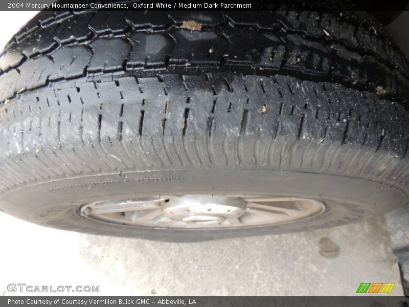 Oxford White / Medium Dark Parchment 2004 Mercury Mountaineer Convenience