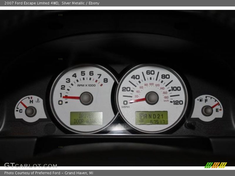 Silver Metallic / Ebony 2007 Ford Escape Limited 4WD