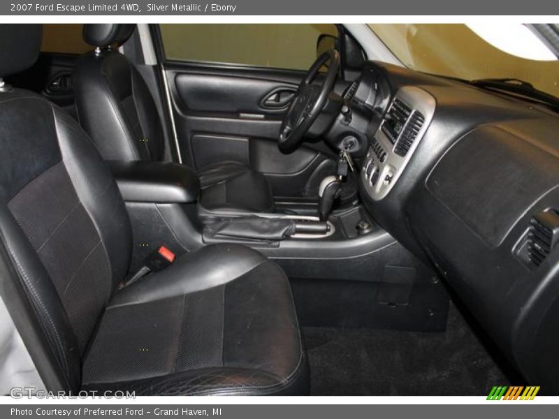 Silver Metallic / Ebony 2007 Ford Escape Limited 4WD