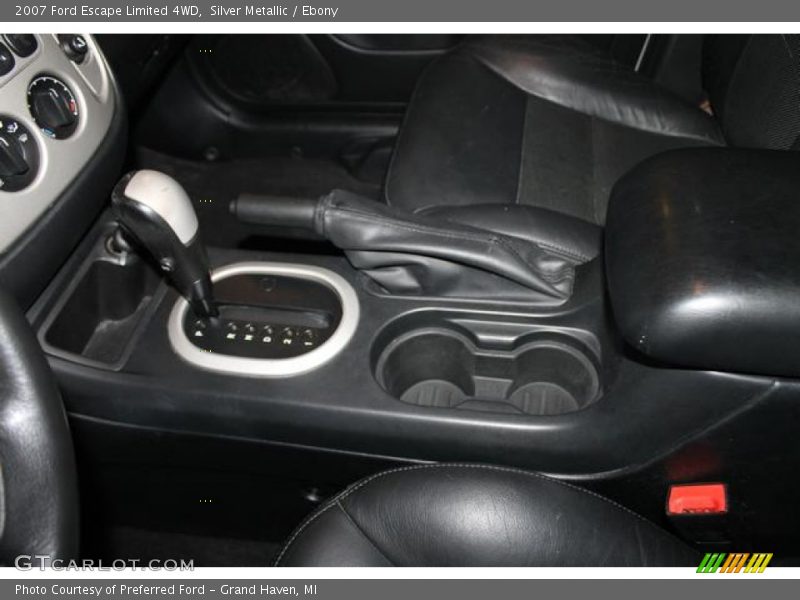 Silver Metallic / Ebony 2007 Ford Escape Limited 4WD