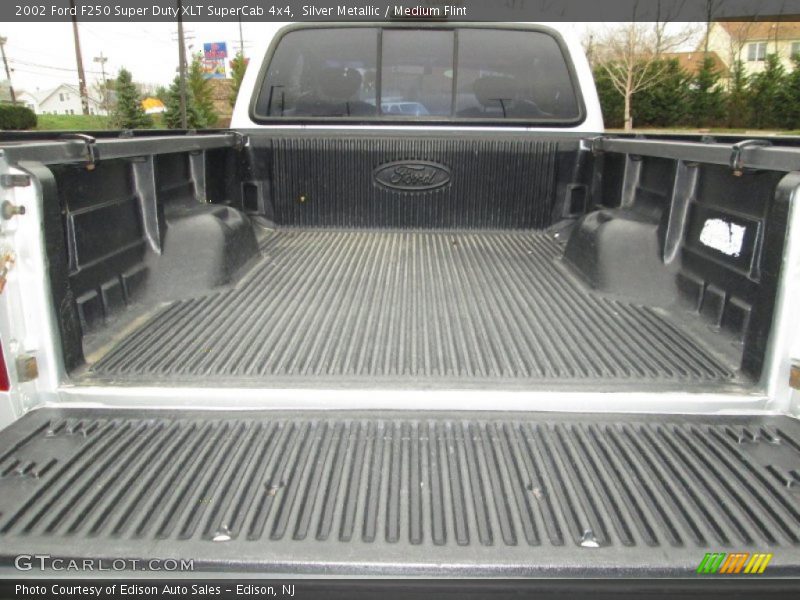 Silver Metallic / Medium Flint 2002 Ford F250 Super Duty XLT SuperCab 4x4