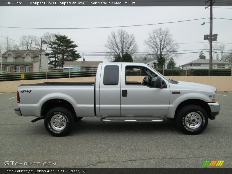 Silver Metallic / Medium Flint 2002 Ford F250 Super Duty XLT SuperCab 4x4