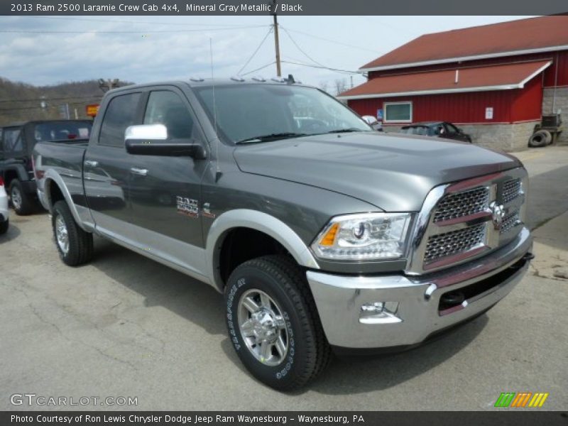 Front 3/4 View of 2013 2500 Laramie Crew Cab 4x4