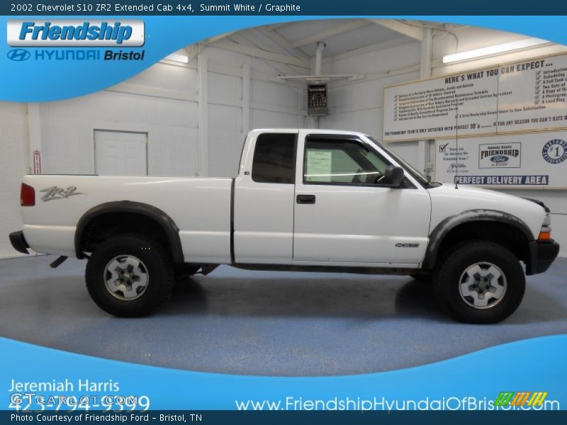 Summit White / Graphite 2002 Chevrolet S10 ZR2 Extended Cab 4x4