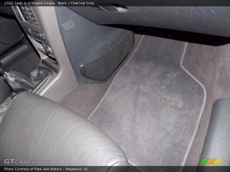 Black / Charcoal Gray 2002 Saab 9-3 Viggen Coupe