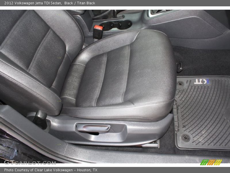 Black / Titan Black 2012 Volkswagen Jetta TDI Sedan