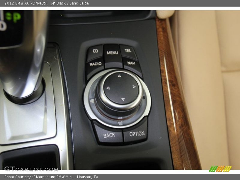 Controls of 2012 X6 xDrive35i