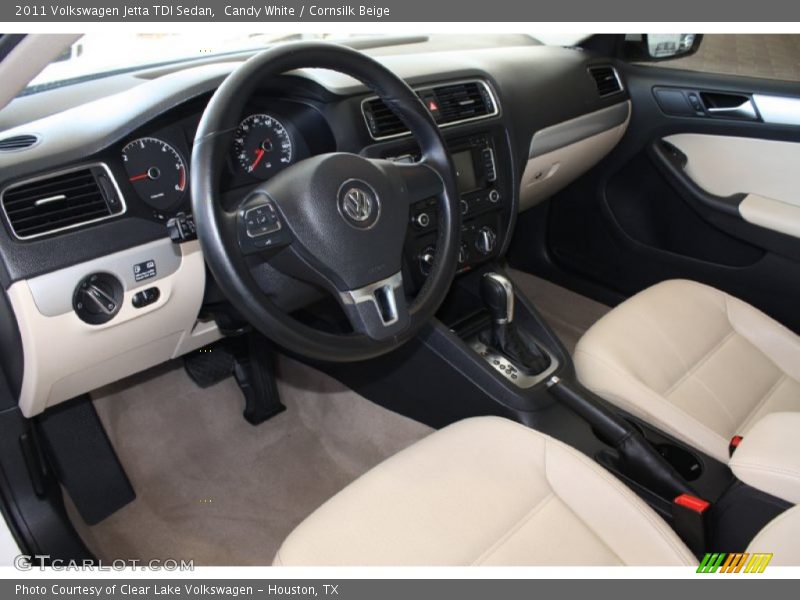 Candy White / Cornsilk Beige 2011 Volkswagen Jetta TDI Sedan
