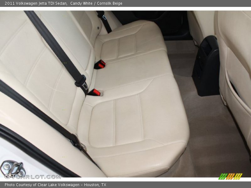 Candy White / Cornsilk Beige 2011 Volkswagen Jetta TDI Sedan