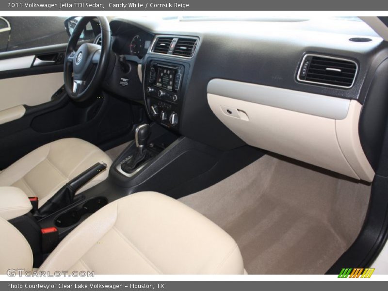 Candy White / Cornsilk Beige 2011 Volkswagen Jetta TDI Sedan