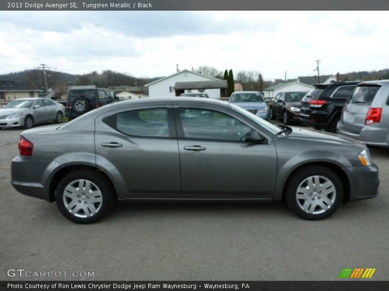 Tungsten Metallic / Black 2013 Dodge Avenger SE