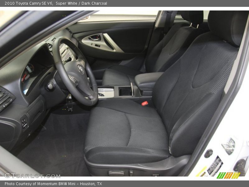 Super White / Dark Charcoal 2010 Toyota Camry SE V6