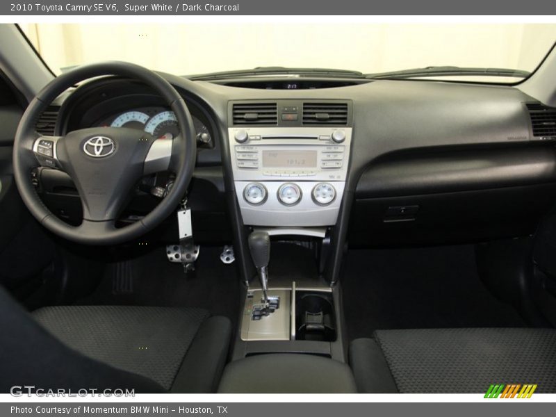 Super White / Dark Charcoal 2010 Toyota Camry SE V6
