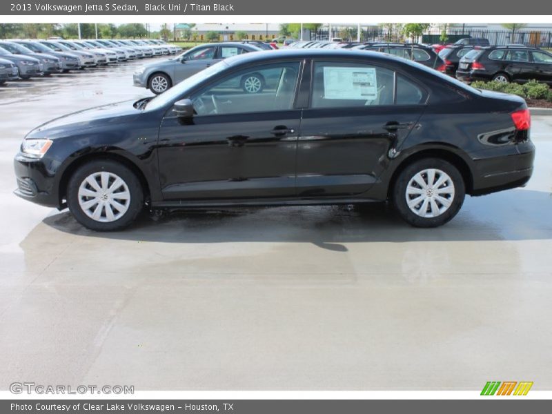 Black Uni / Titan Black 2013 Volkswagen Jetta S Sedan