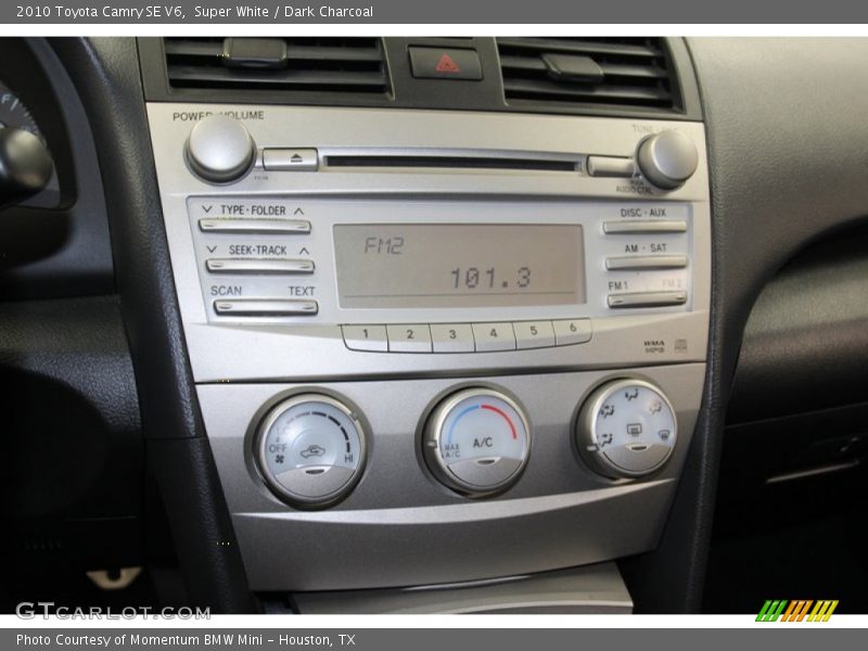 Super White / Dark Charcoal 2010 Toyota Camry SE V6