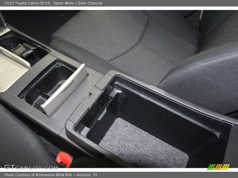 Super White / Dark Charcoal 2010 Toyota Camry SE V6