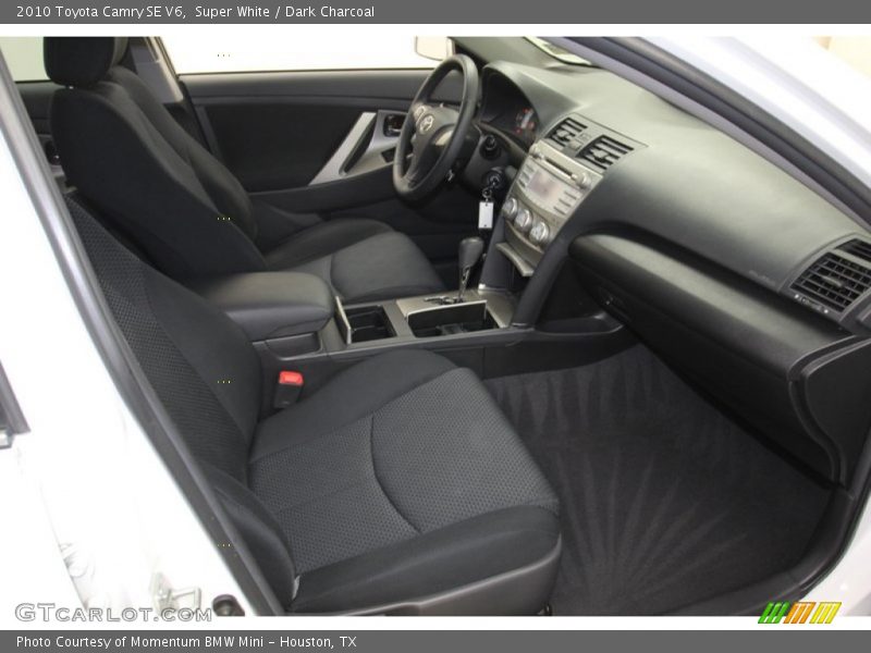 Super White / Dark Charcoal 2010 Toyota Camry SE V6